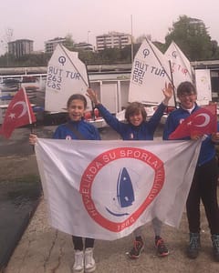 23 Nisan Ulusal Egemenlik ve Çocuk Bayramını Yelkencilerimiz Yarışarak Kutladı
